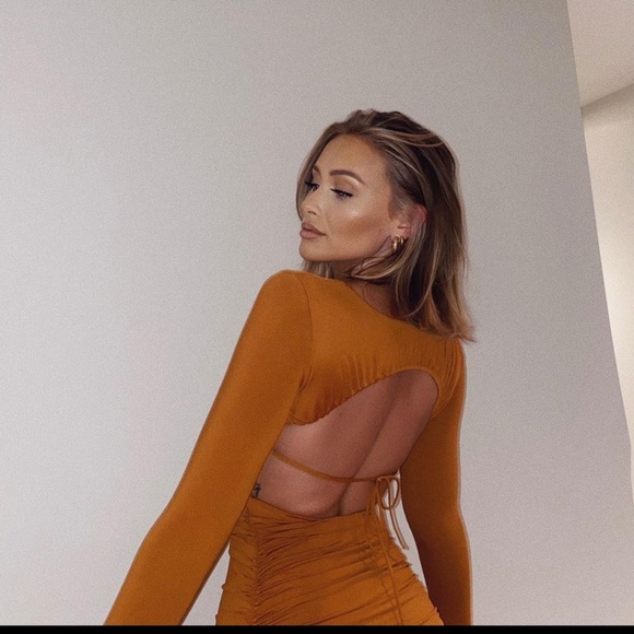 Oh polly brown long sleeve backless dress - Picture 2 of 3